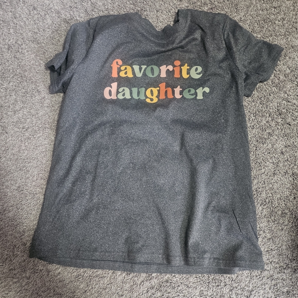 Favorite Daughter  T-Shirt - Gray